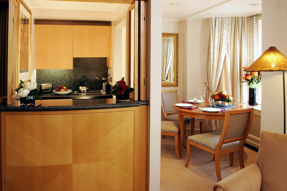 Ascott Mayfair Londen Kamer foto