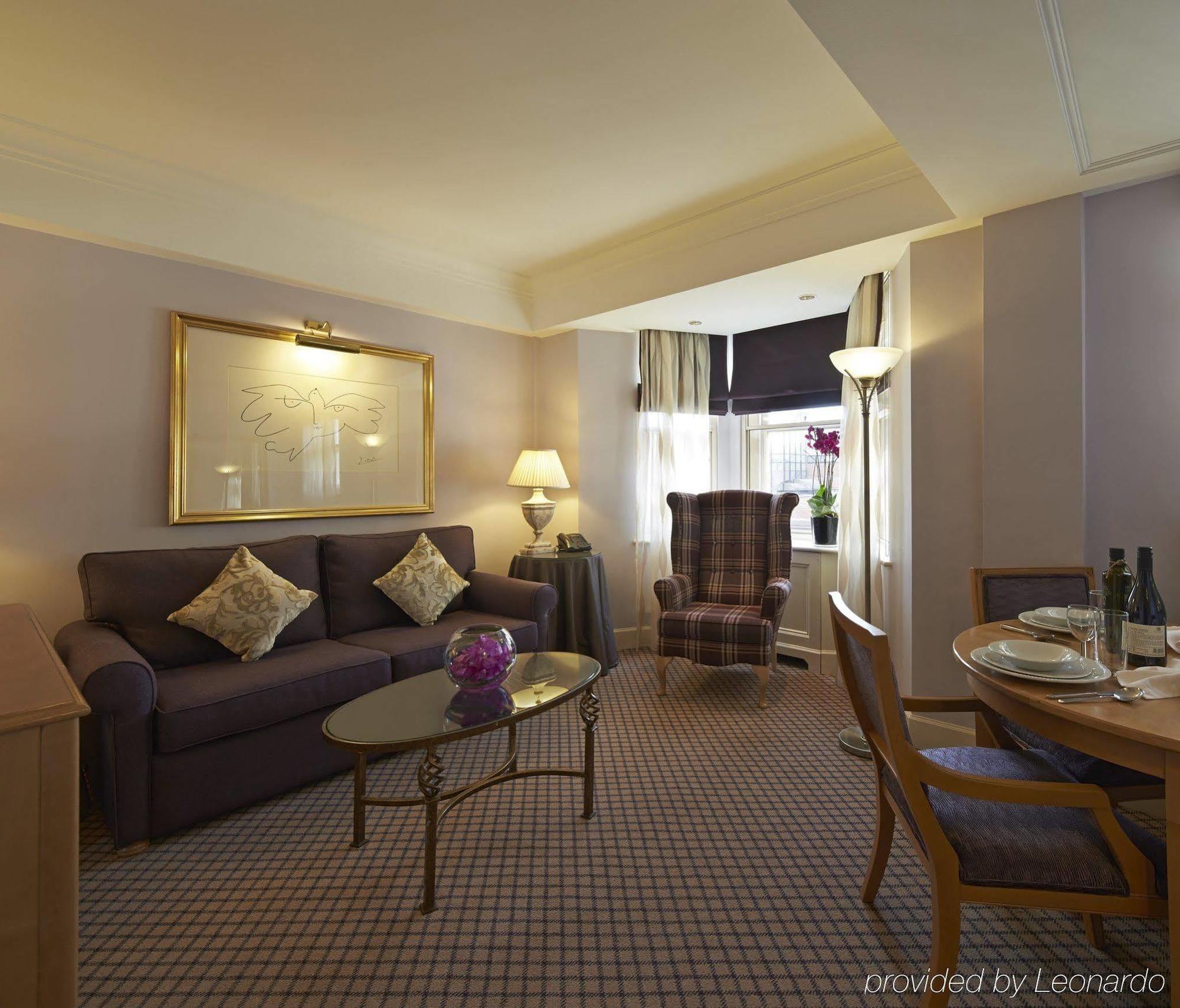 Ascott Mayfair Londen Buitenkant foto